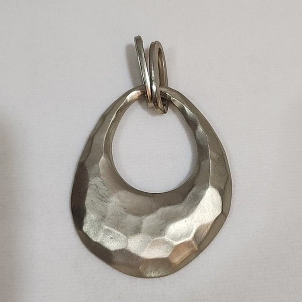 Vintage Hammered Silvertone Interchangeable Necklace Pendant Medallion